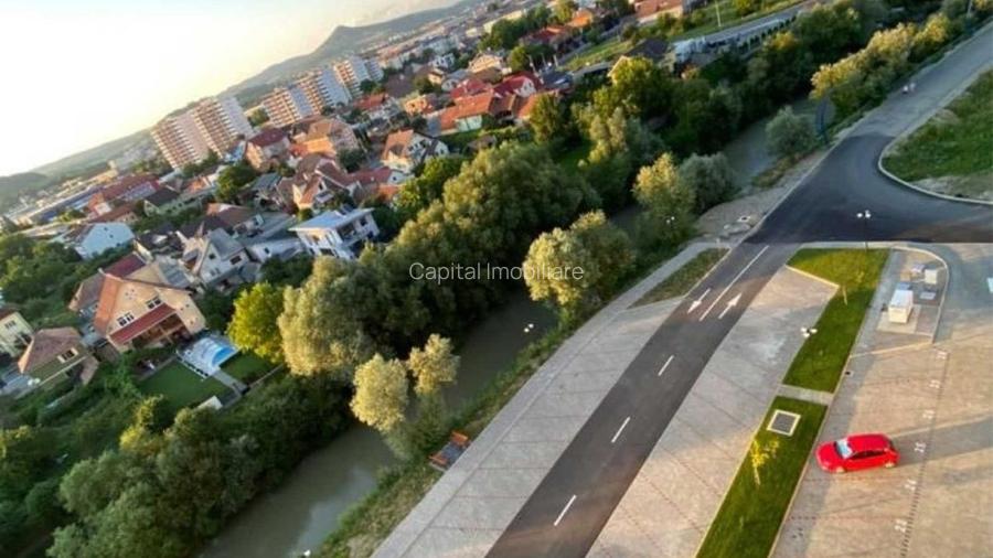 Apartament cu 2 camere decomandat în Centura - 3