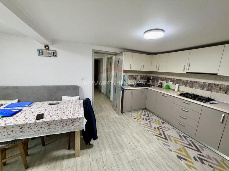 Casă / Vilă cu 4 camere de vânzare în zona Central - 6