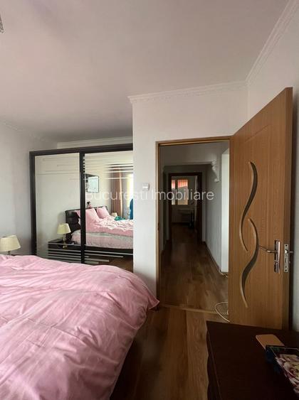 BUCUR OBOR metrou parc ,reabilitat ,DECOMANDAT - 7