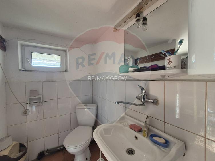 Casă de vânzare cu 4 camere si anexe in  Horgești-Recea - 6