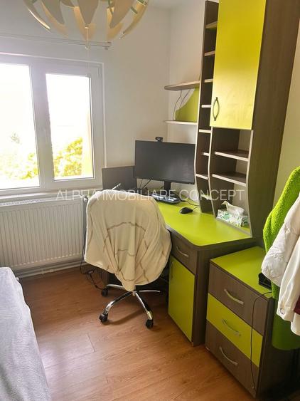 Apartament 3 Camere Semidecomandat - INEL II - 11