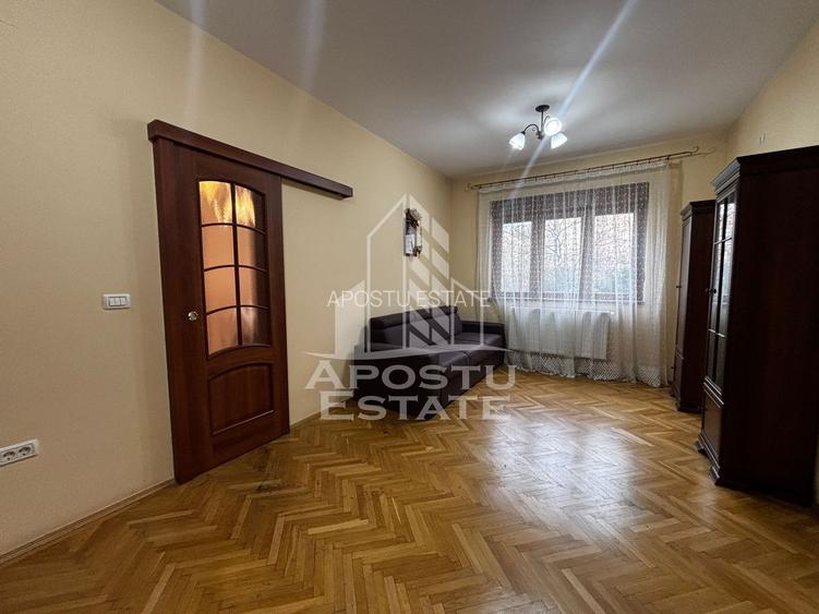 Apartament 4 camere, loc de parcare, zona Centrala - 11