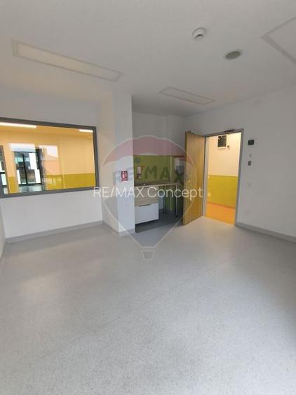 Spațiu comercial de vanzare - 48