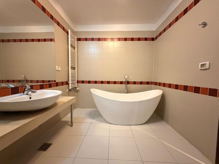 APARTAMENT 3 CAMERE | 2 LOCURI DE PARCARE | PREMIUM | TERASA + CURTE