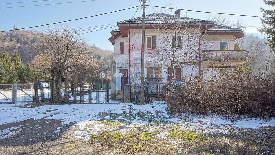 Parter de casă cu curte proprie si terasa | Dambul Morii | Comision 0 - 26