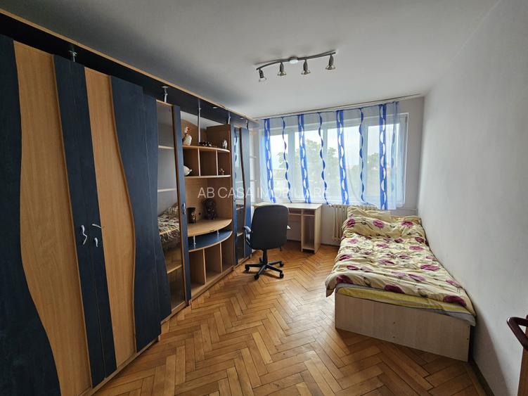 Ap 3 camere, decomandat, etajul 5 din 10, Șagului colț cu Rebreanu, comision 0% - 11