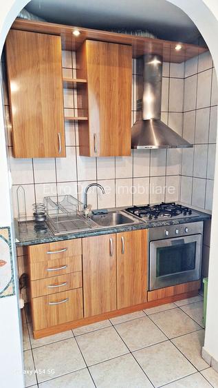 Centrul Civic, apartament cu 4 camere, 78mp+5mp balcon, 175000 euro - 11
