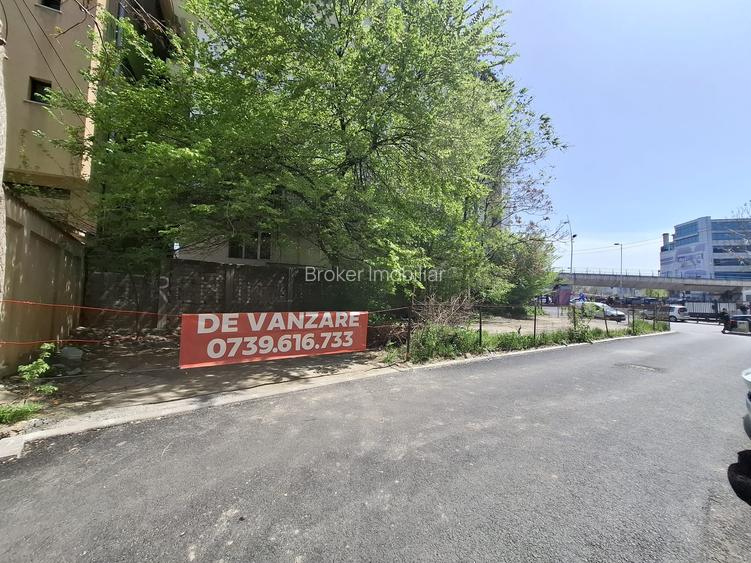 Teren  3 min.metrou Grozavesti zona  cu vad foarte traficata ! - 10