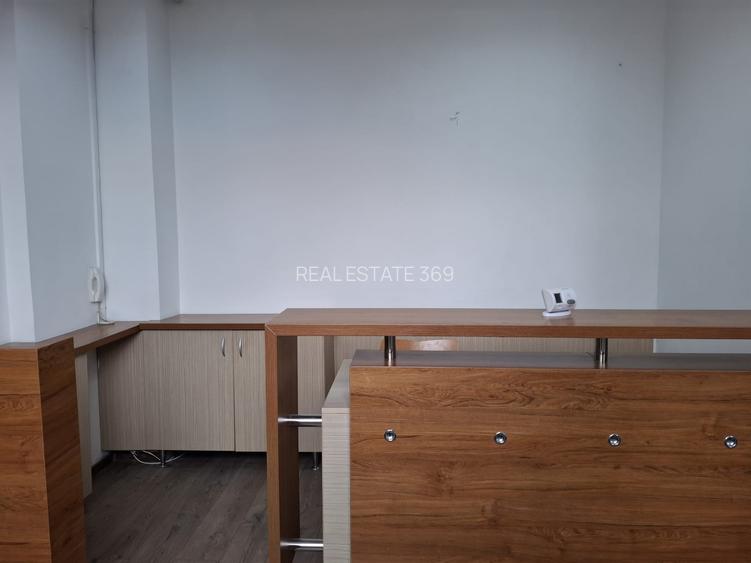 URGENT!, libera, pretabila rezidential/birou/comercial, 2 intrari, NEGOCIABIL - 10