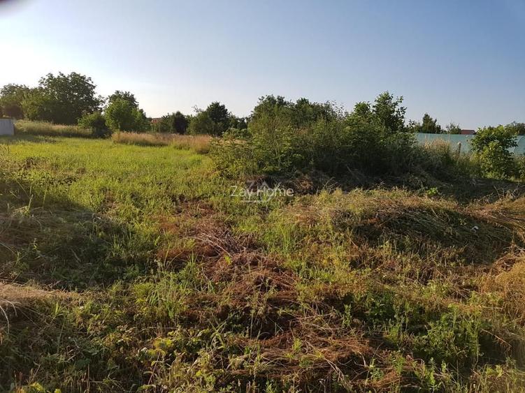 Oportunitate investitie ! Teren de vanzare cu toate utilitatile ! Bloc P+4E! - 2