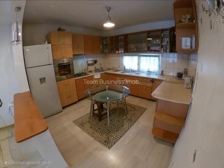 Casa P+1 Pantelimon 5 camere 150mp utili MEGA IMAGEMarket 300mp curte Vezi VIDEO - 6