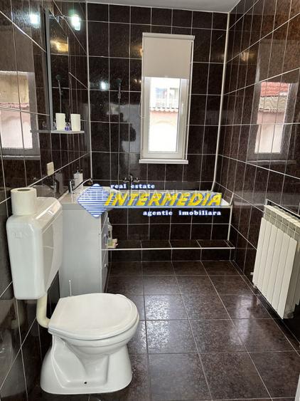 Casa 3 camere in Alba Iulia Zona CENTRU cu 900 mp teren utilitati si la asfalt - 3