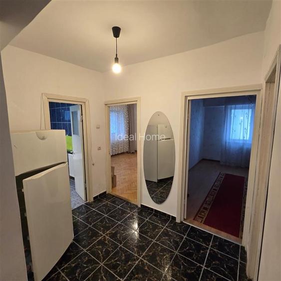 Cug - Selgros - 3 Camere Decomandat - Etaj Intermediar -Bloc 1990 - 80 Mp - 4