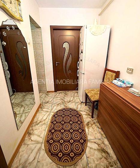 42.5oo euro, apartament o camera LIBER!!!,  etaj intermediar Siderurg - 9