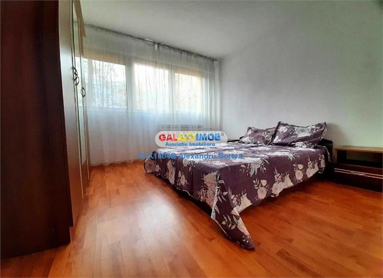 Drumul Taberei Favorit Bloc tip P, decomandat, etaj 1, balcon - 2