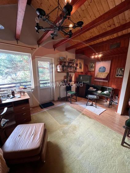 Casă cu poveste în Zamora, Bușteni - 9