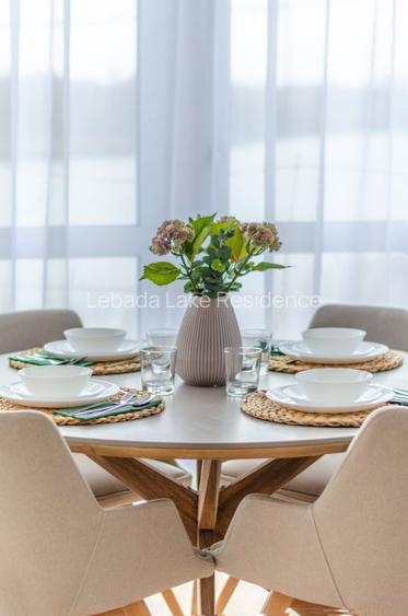 Apartament 3 camere cu gradina de 65 mp si vedere lac-Lebada Lake Residence - 10