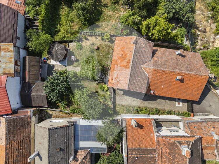 Casa singur in curte Schei - 7