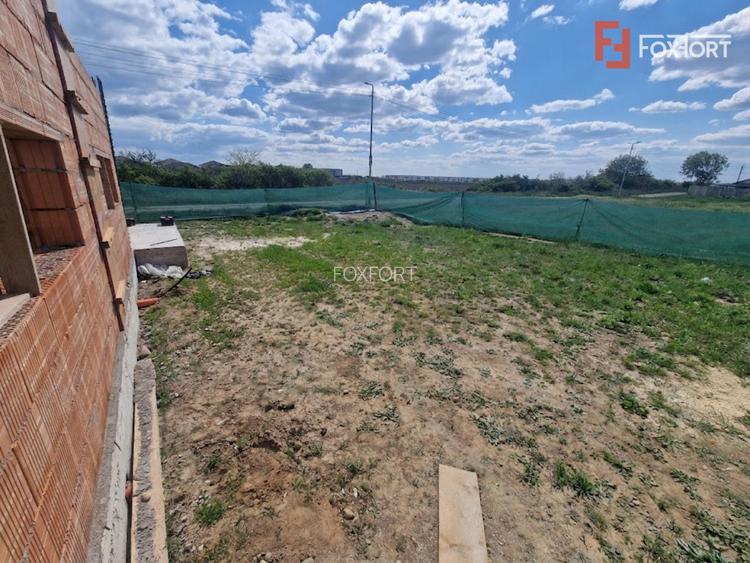 Duplex nou de vanzare cu 3 camere si teren de 300 mp, zona Bucovat - 5