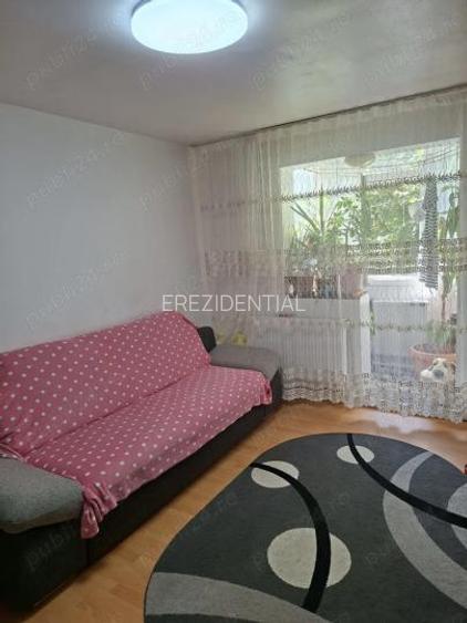 Apartament 3 camere Piata Progresul, centrala proprie - 2