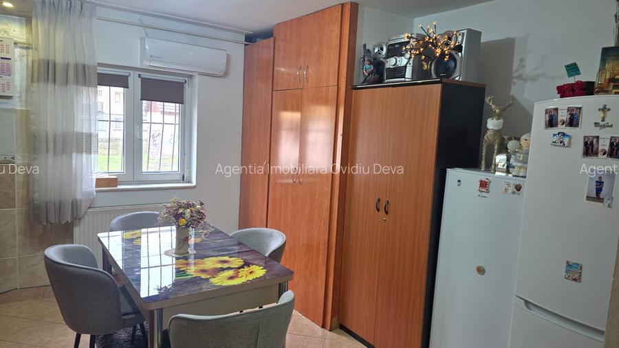 Vand apartament 3 camere decomandat in Deva, zona Pescarilor, parter inalt, - 4
