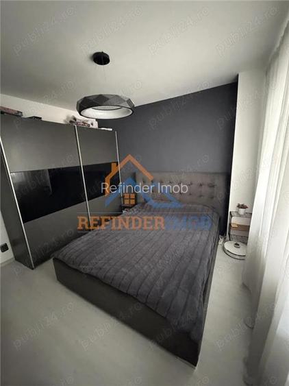 Apartament de vanzare cu 3 camere, zona Titan - 2