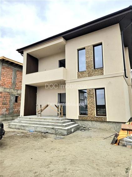Vanzare casa 5 camere|Dobroesti|183mp|Incalzire pardoseala|Comision 0% - 2