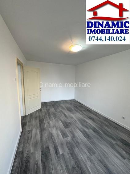 Garsonieră , Str. Veseliei , parter , 30 mp 41650 Eur - 4