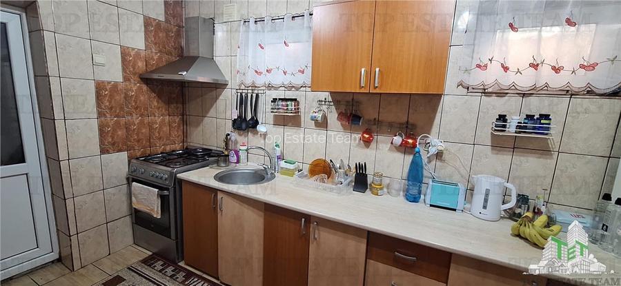 Casa  spatioasa cu 5 camere si curte proprie in Zona Bratianu, Constanta - 6