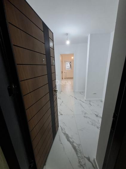 PROPRIETAR! Vand garsoniera 40 mp langa metrou   - 2