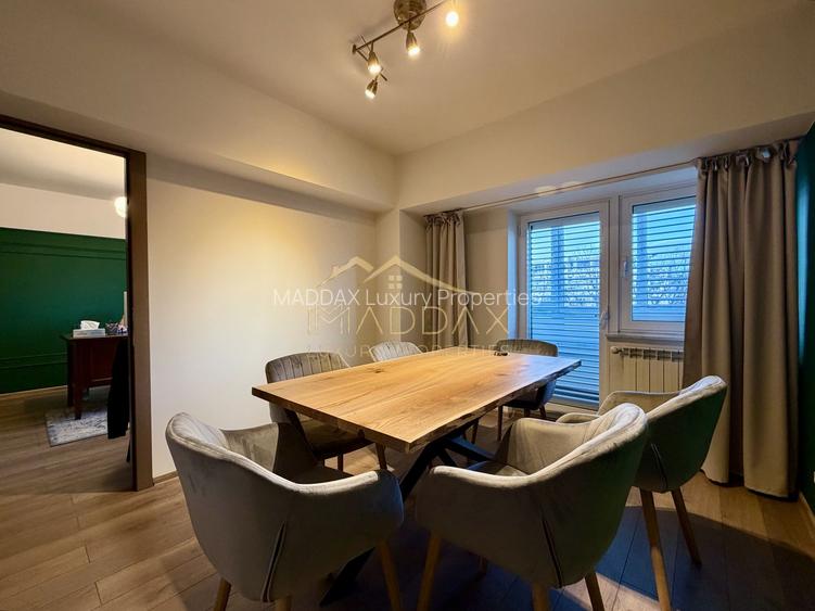 Apartament cu 4 camere *95mpc* // Bulevardul Unirii - 28