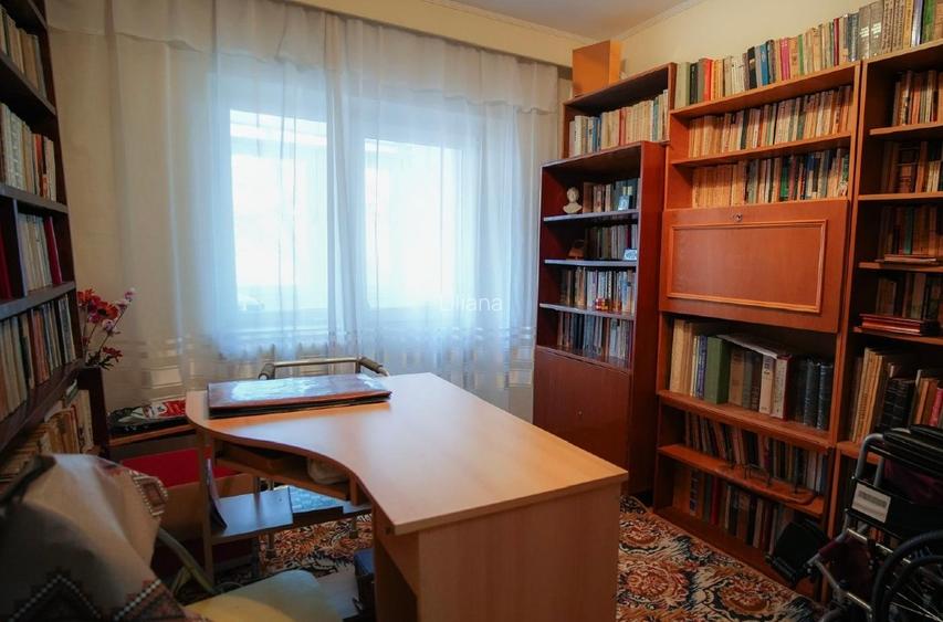 Apartament 4 camere decomandat, Botosani, Bulevardul George Enescu, ultracentral - 10