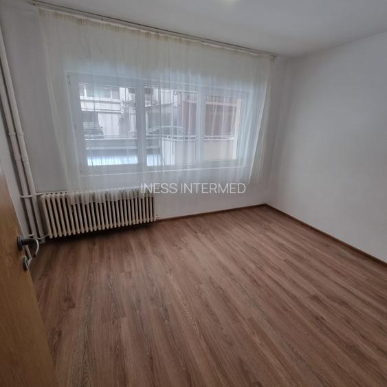 SALA PALATULUI, STIRBEI, CALEA VICTORIEI, 2 CAM NEMOBILATE PARTER - 5