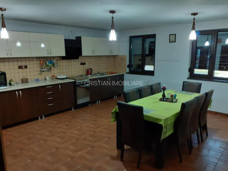 Vila P+1+M Cazasu 510mp construiti si teren 3774 mp - 16