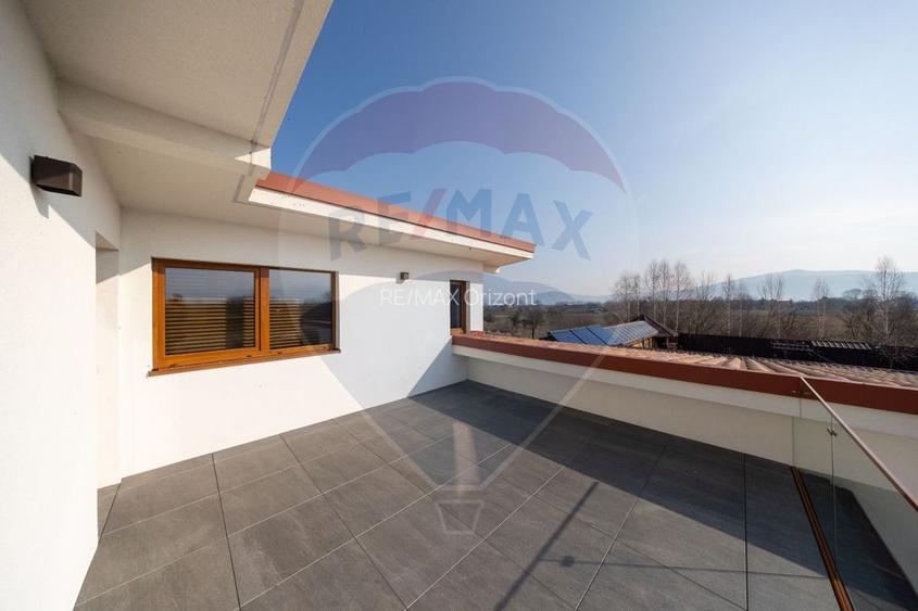 Casă de închiriat | Eleganță și rafinament - 34