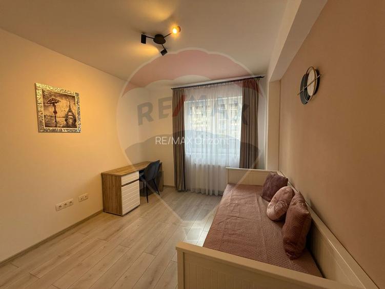Apartament cu 3 camere, 2 bai și loc de parcare - 30