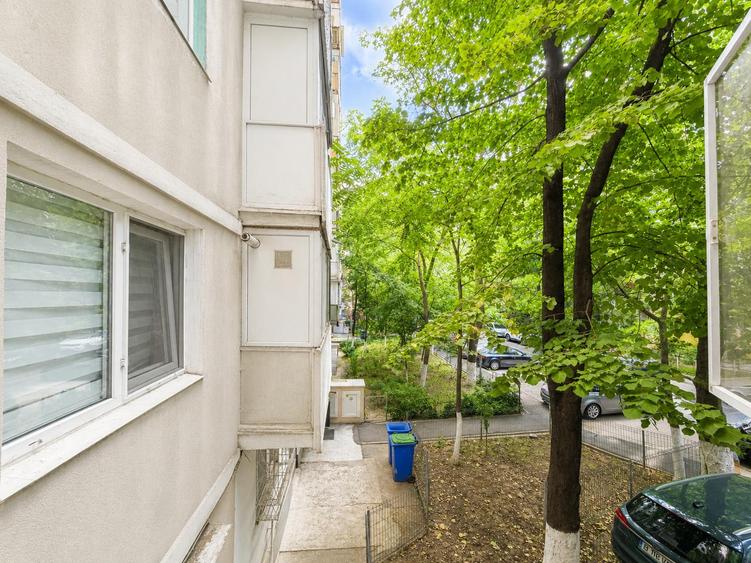 2 camere transformat in 3 | Centrală proprie | Metrou Lujerului