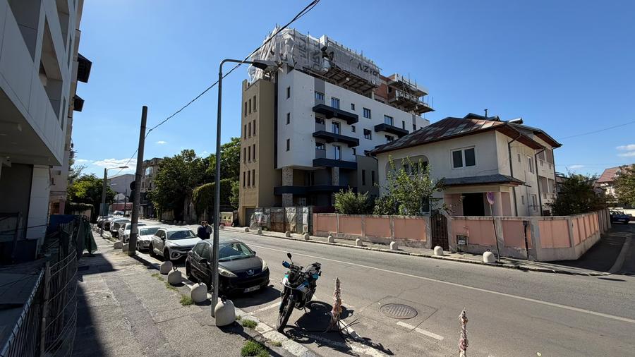 APARTAMENT 3 CAMERE DE VANZARE CALEA SERBAN VODA - UNIRII | BLOC NOU