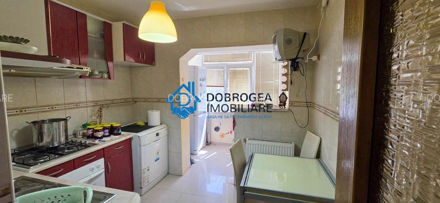 E3- 3 CAMERE DECOMANDAT ETAJ 2, CENTRALA GAZ