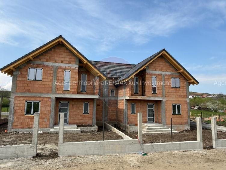 Casa Duplex in Șură Mare - 8
