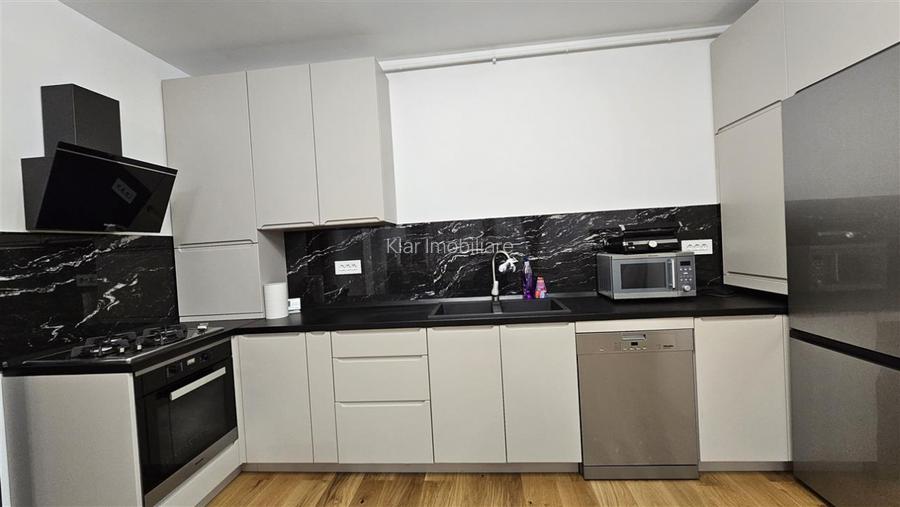 Apartament modern 3 camere 80mpterasa 32mpPlopilor Parcul Rozelor - 3