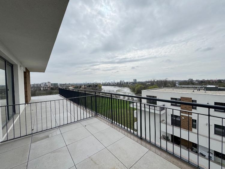 Apartament 3 camere vedere lac/ imobil nou/ comision 0 - 10