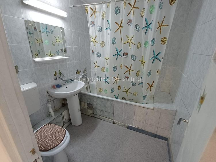 PANTELIMON intersectie cu FUNDENI et. 2/8, decomandat, imobil 1984. - 5