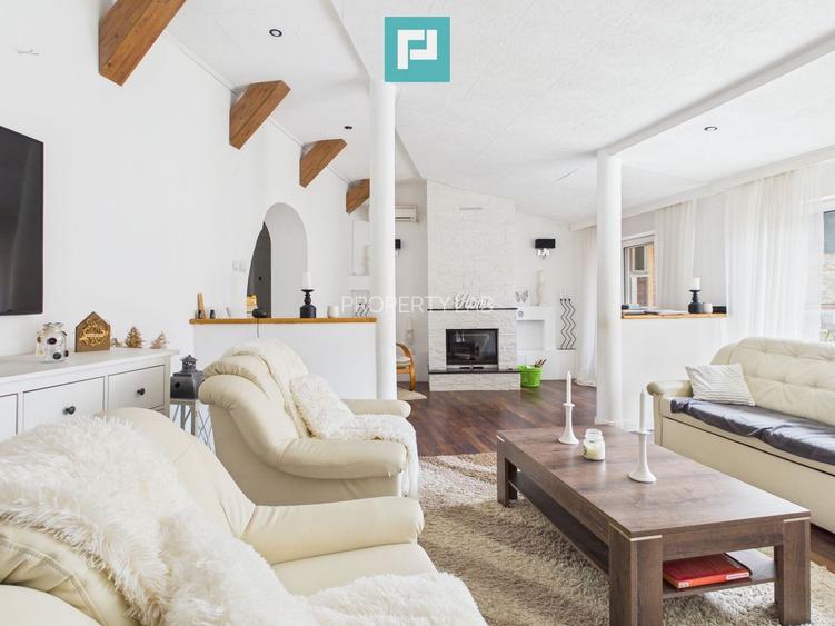 Apartament spațios în clădire ultracentrală - 2