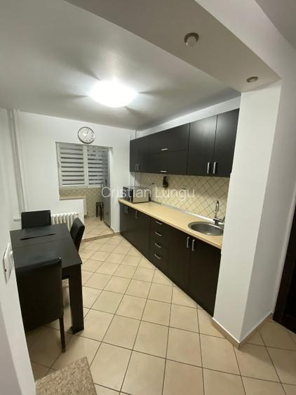 Apartament 3 camere  mobilat zona 13 Septembrie  loc parcare - 2