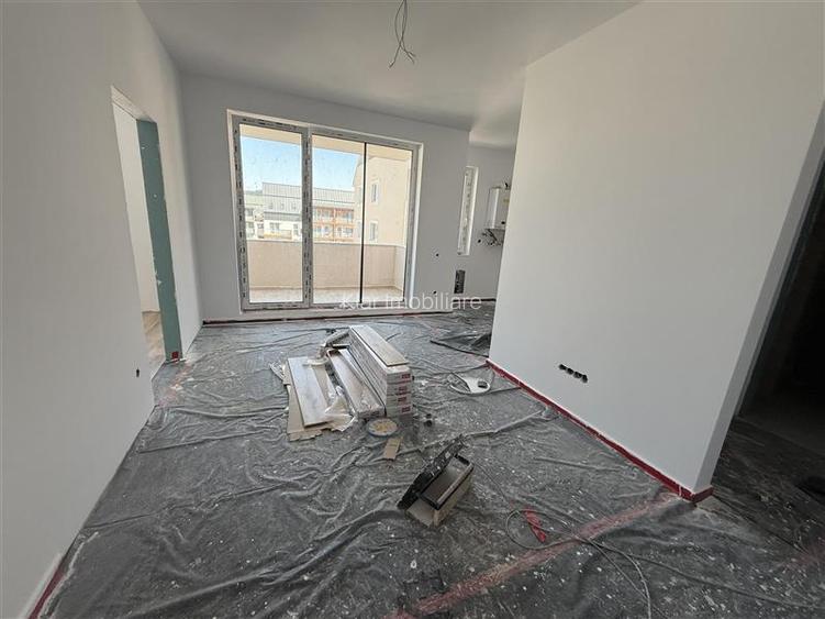 Apartament 2 camere zona Carrefour Eroilor - 4