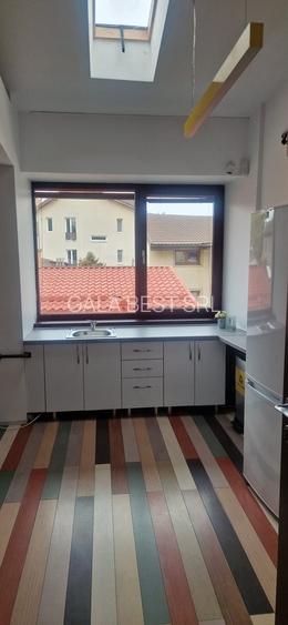 Piata Unirii- zona Patriarhie, vila spatioasa 380mp, birou - 15