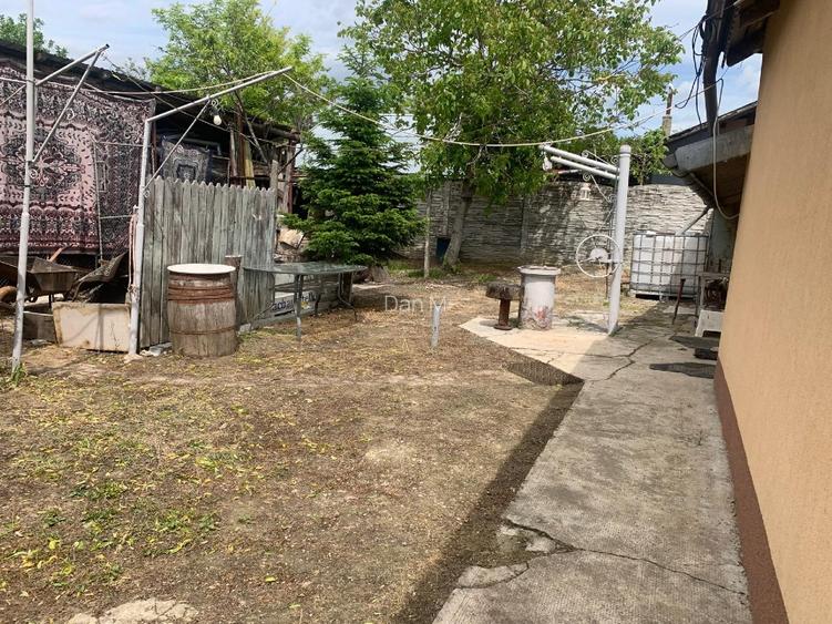 Casă + teren 1600 mp – Ulmeni, Buzău - 2