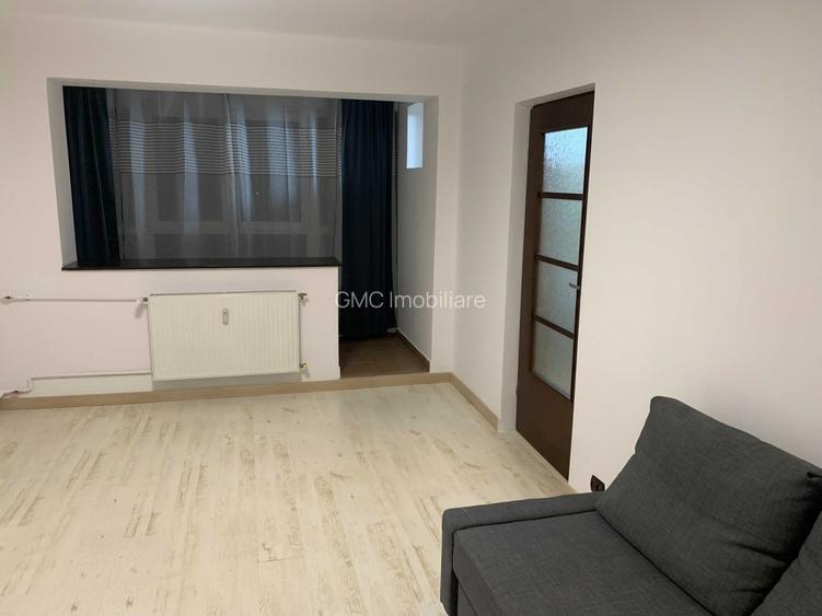 Apartament 3 camere circular | Metrou Favorit | - 2