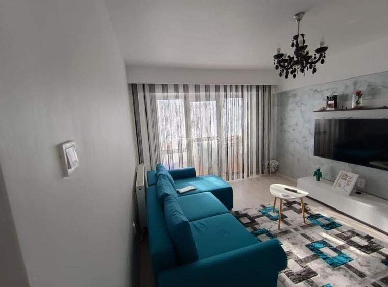 De vânzare apartament 3 camere Renovat Zona Vidin - 5